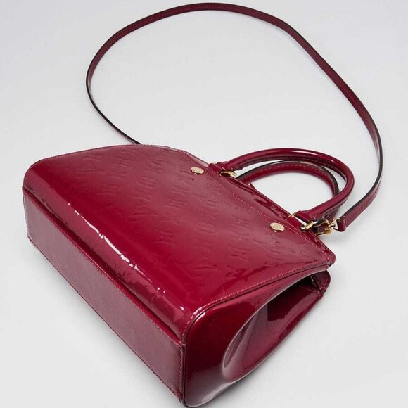 Louis Vuitton Magenta Monogram Vernis Brea PM NM Bag - Picture 2 of 11